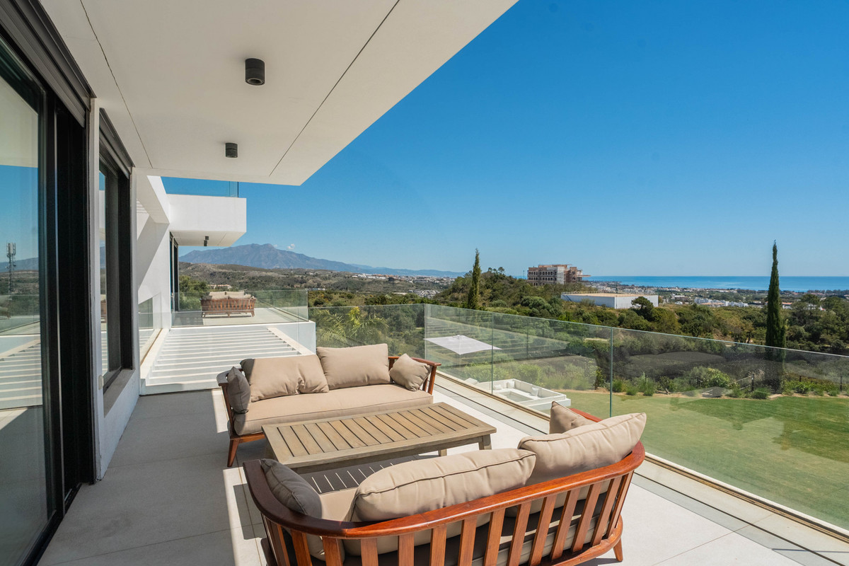Huis te koop in Estepona | 9 slaapkamers H5372068