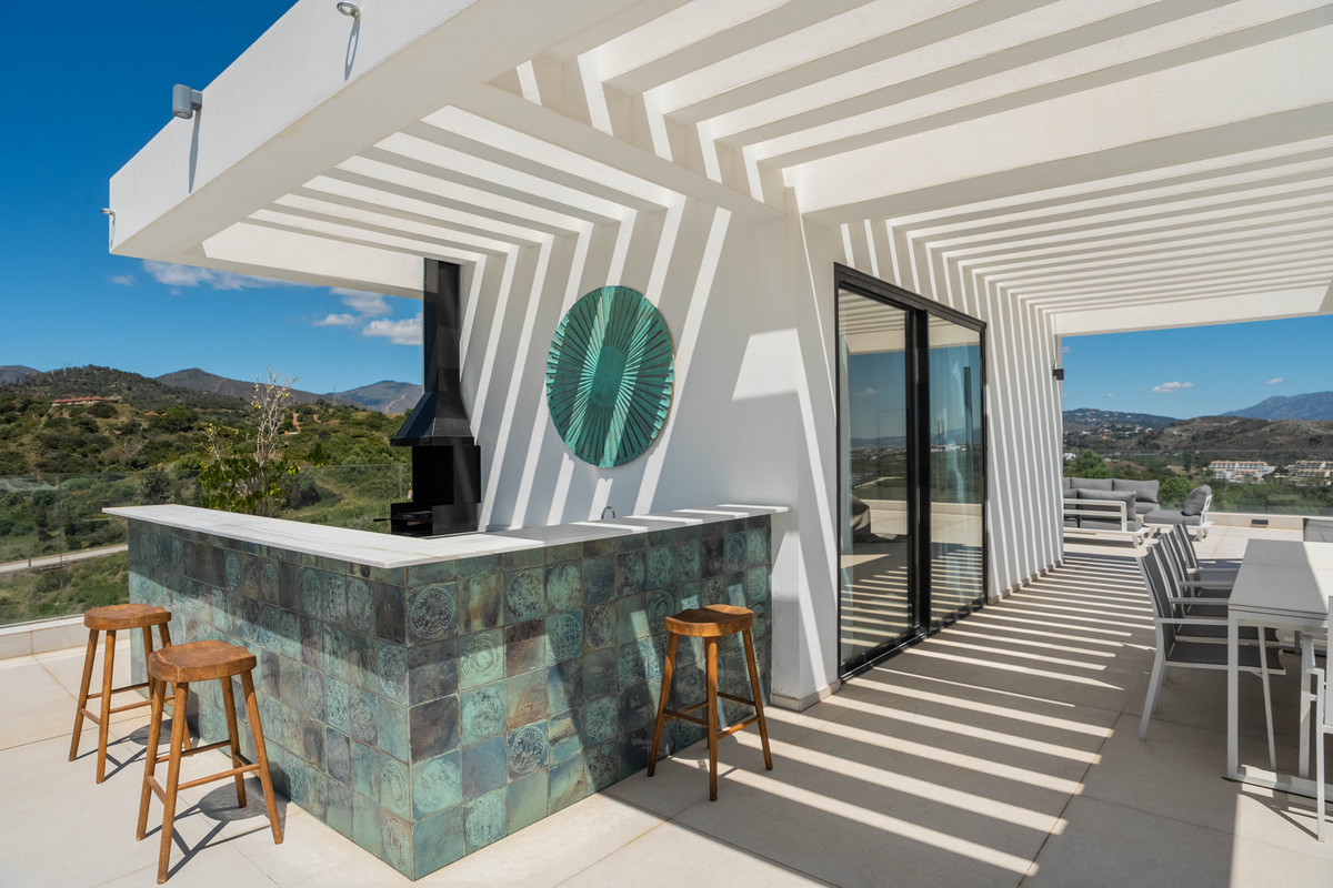 Huis te koop in Estepona | 9 slaapkamers H5372068