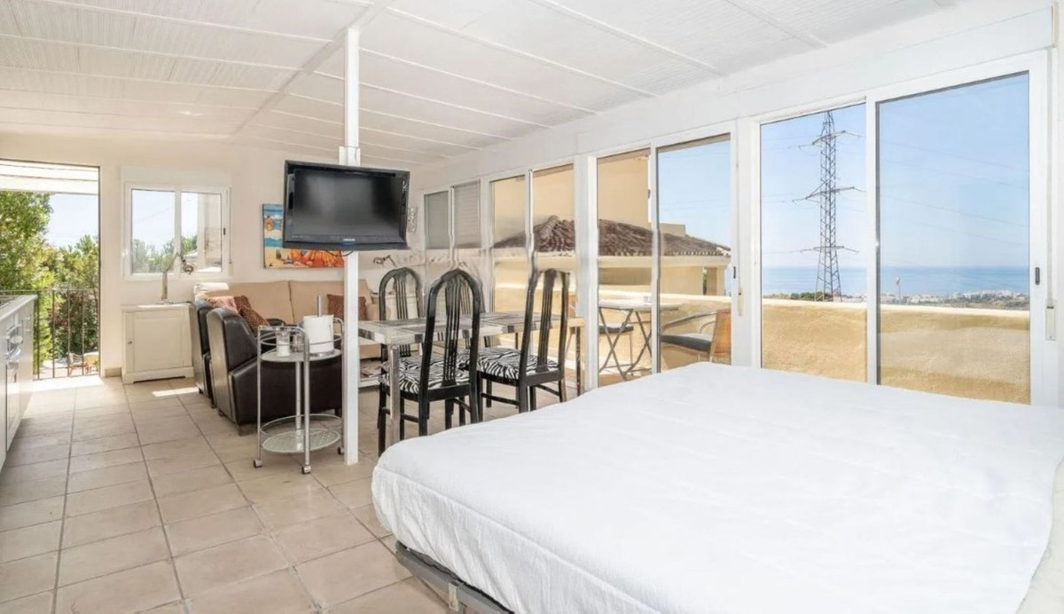 Huis te koop in Estepona | 6 slaapkamers H5373754