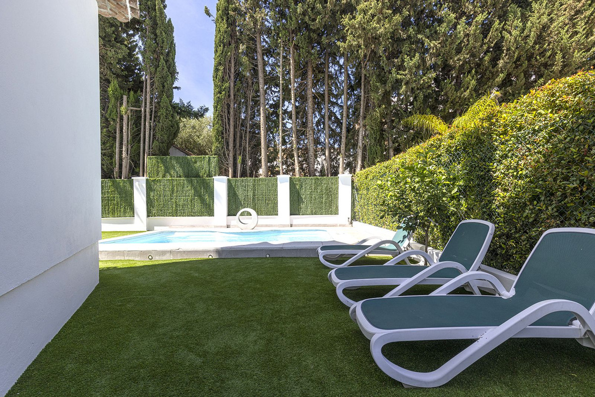 Huis te koop in Estepona | 5 slaapkamers H5374486