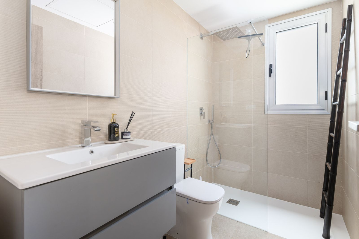 Huis te koop in Estepona | 3 slaapkamers H5374921