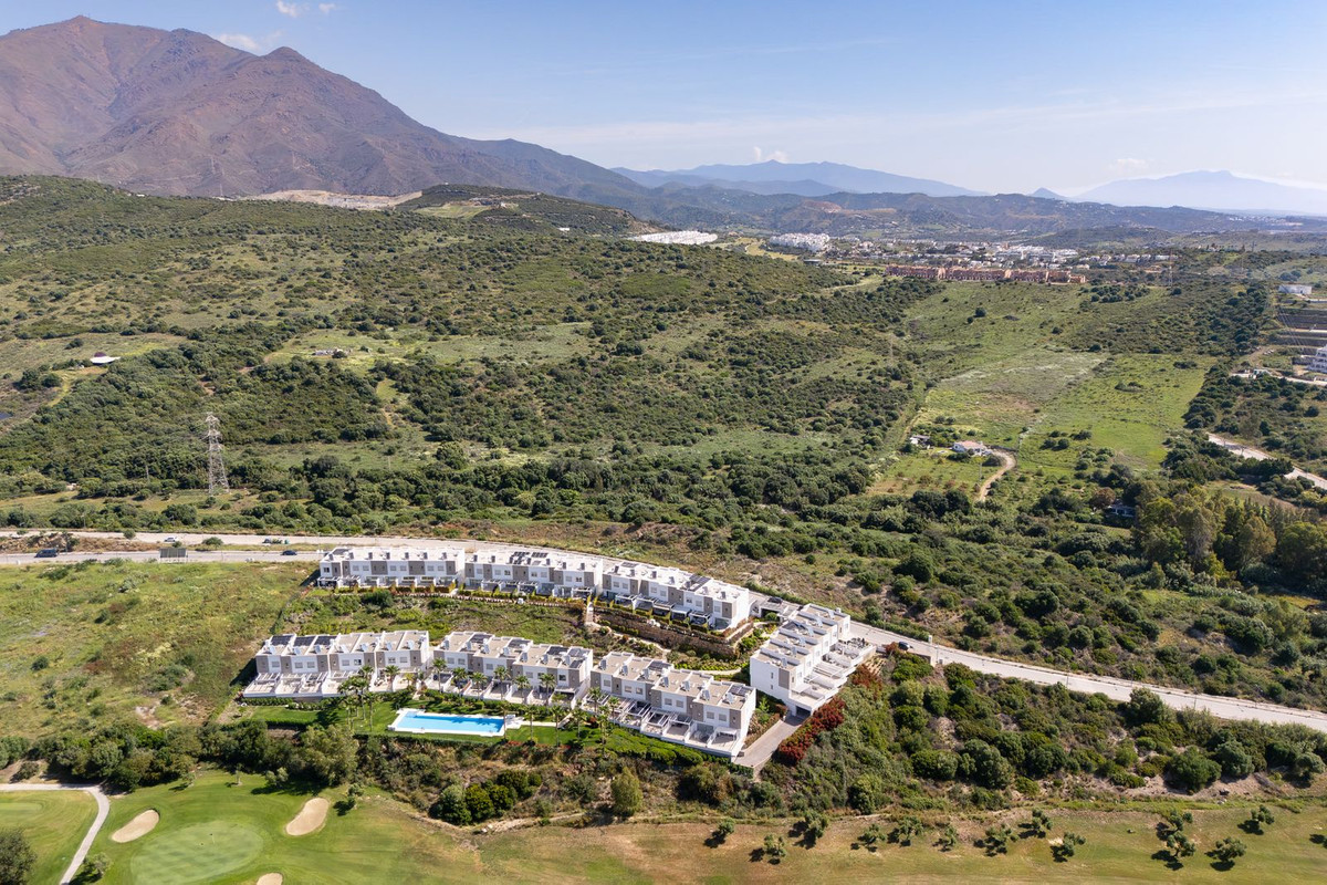 Huis te koop in Estepona | 3 slaapkamers H5374921