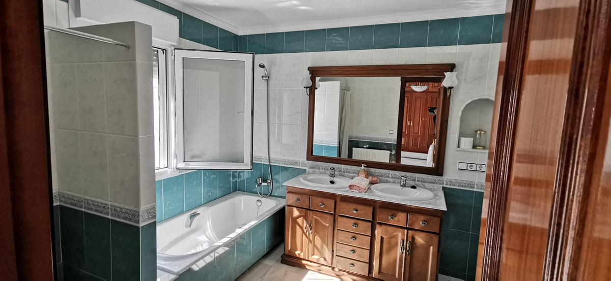 Property main view 30