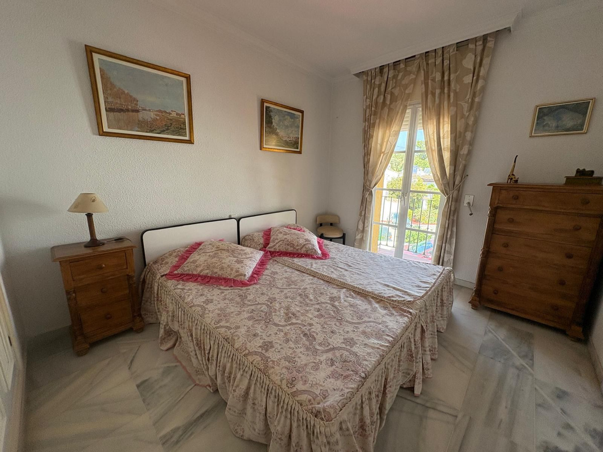 Huis te koop in Estepona | 4 slaapkamers H5383693