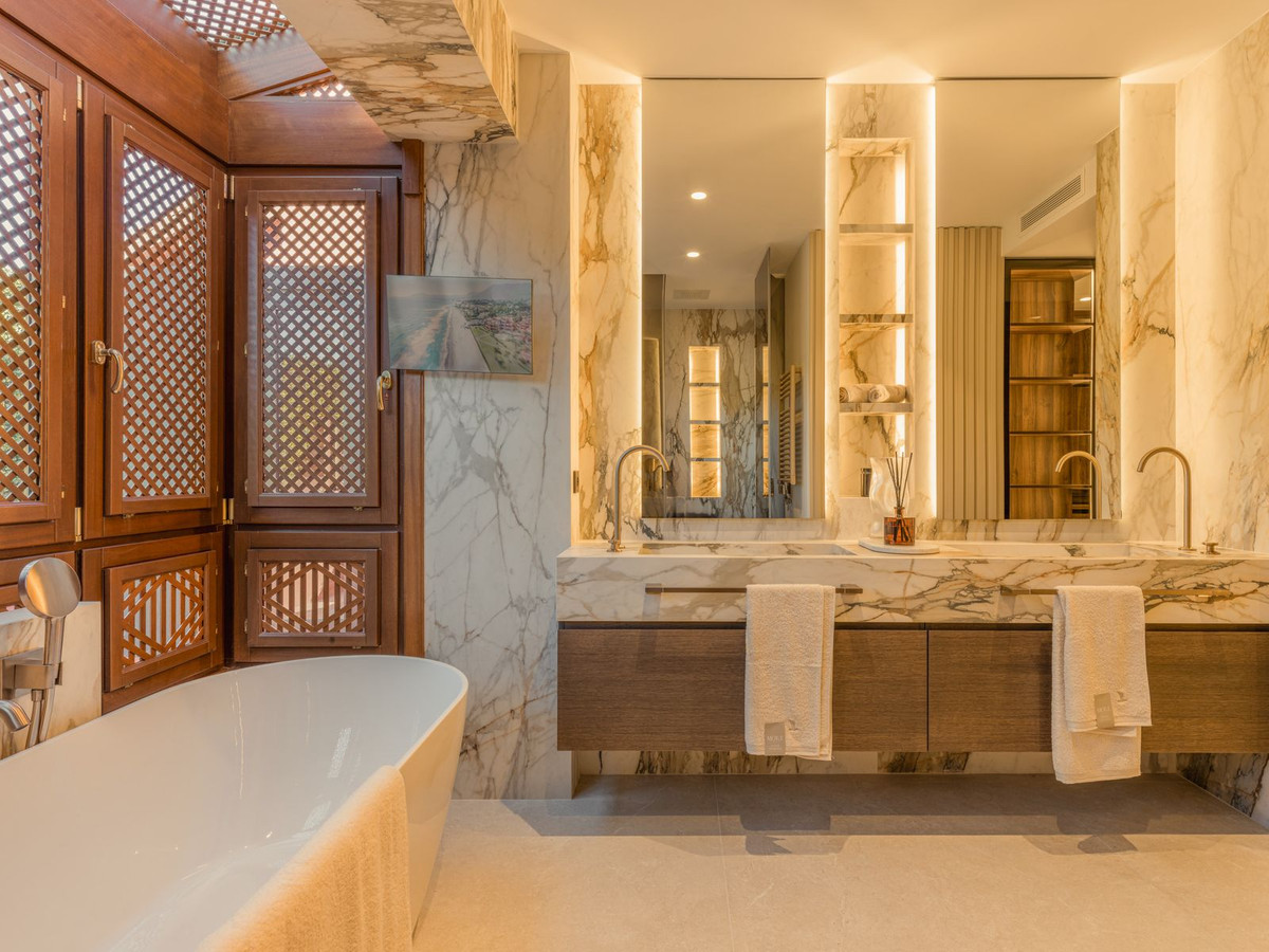 Appartement te koop in Estepona | 3 slaapkamers H5388103