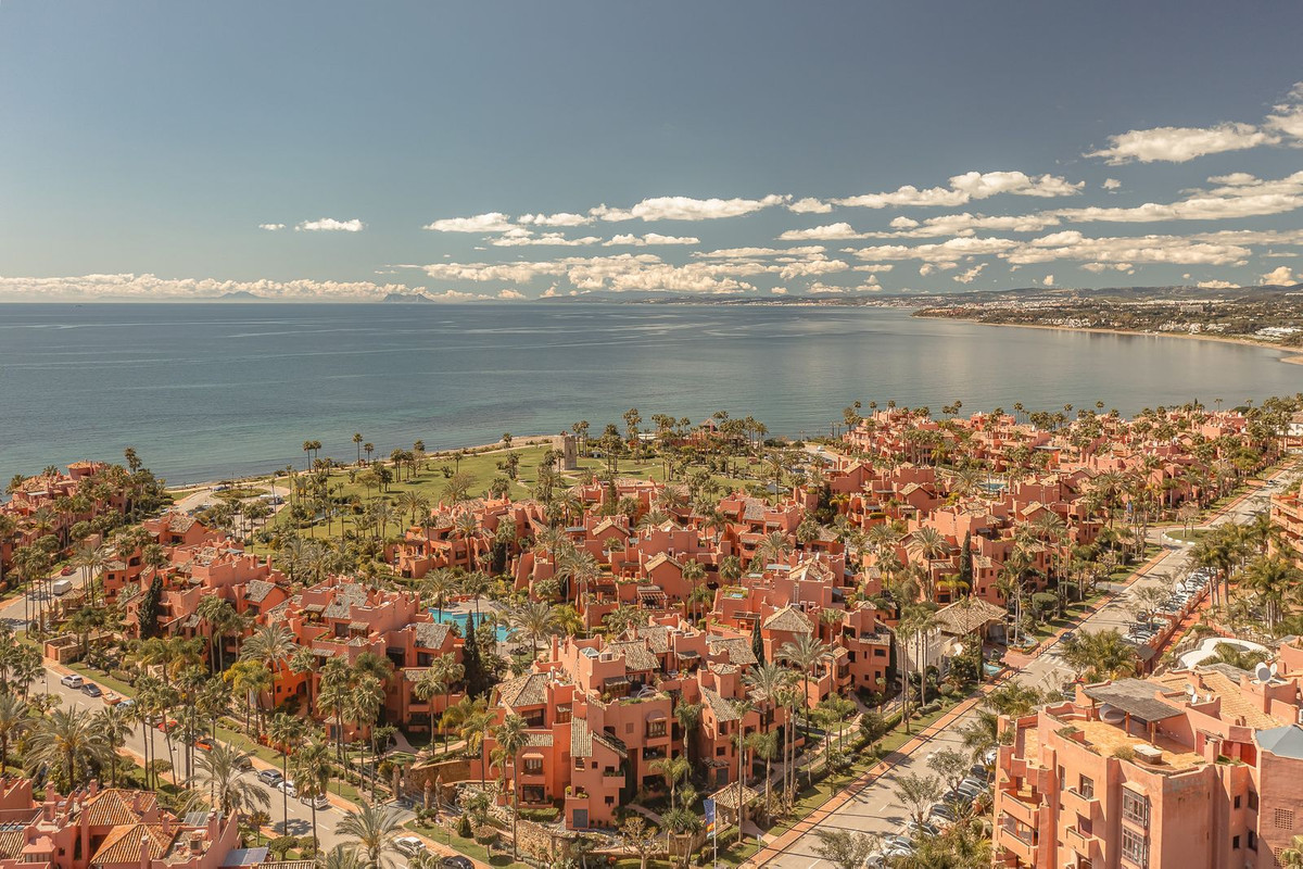 Appartement te koop in Estepona | 3 slaapkamers H5388103