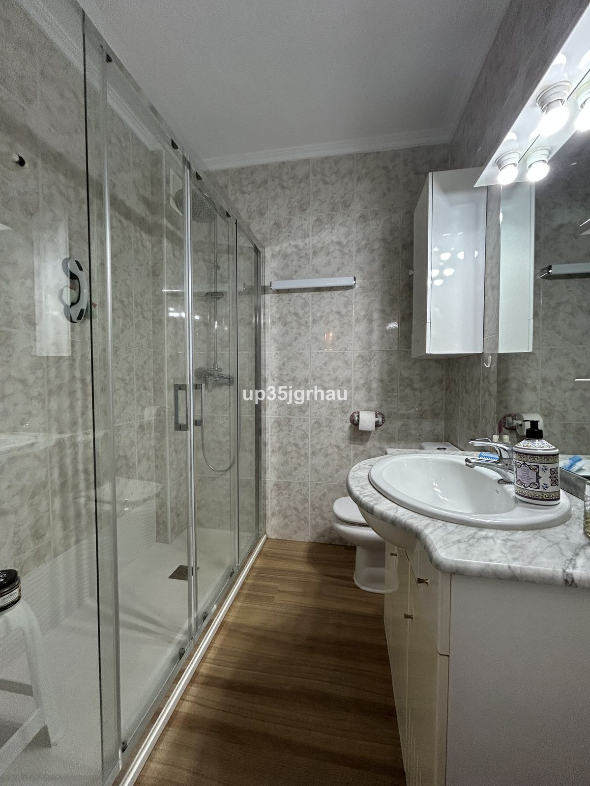 Huis te koop in Estepona | 2 slaapkamers H5389600