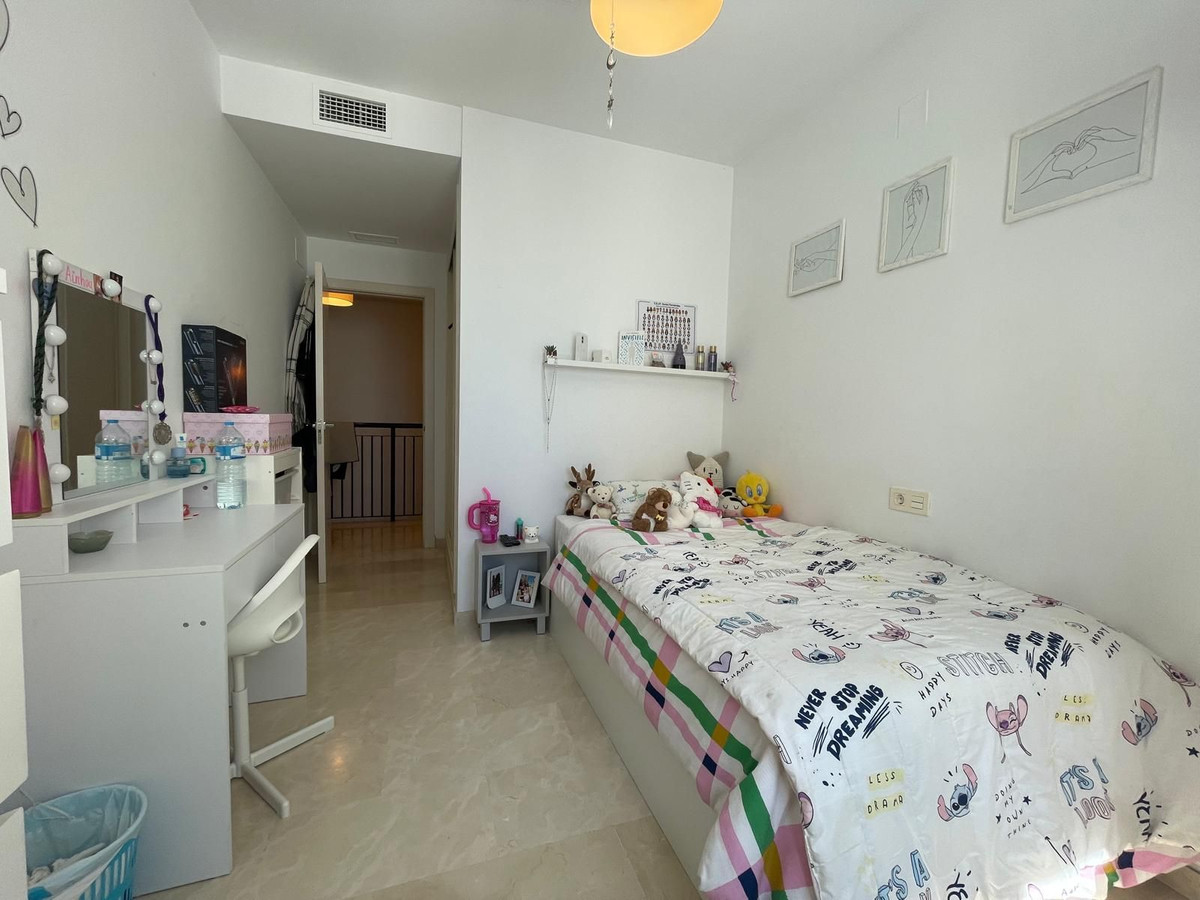 Huis te koop in Estepona | 3 slaapkamers H5389696