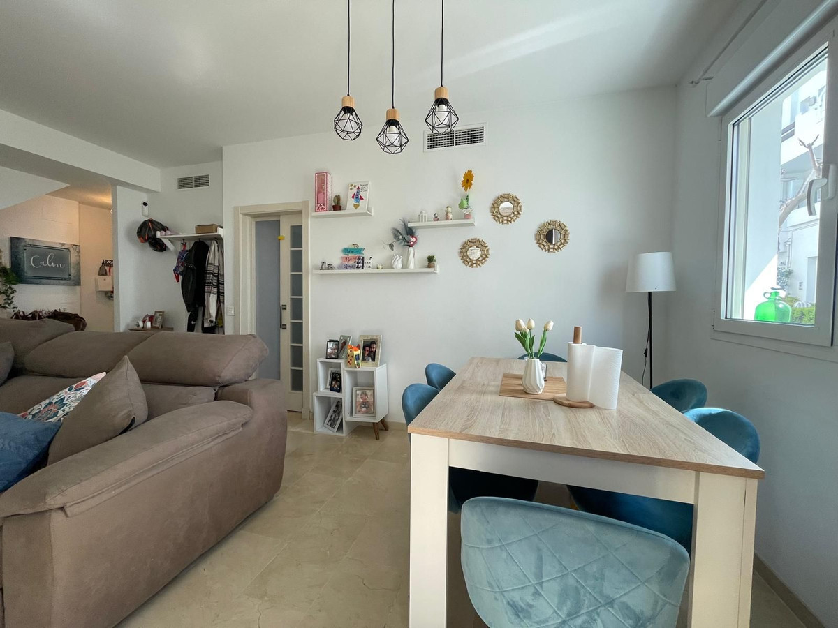 Huis te koop in Estepona | 3 slaapkamers H5389696