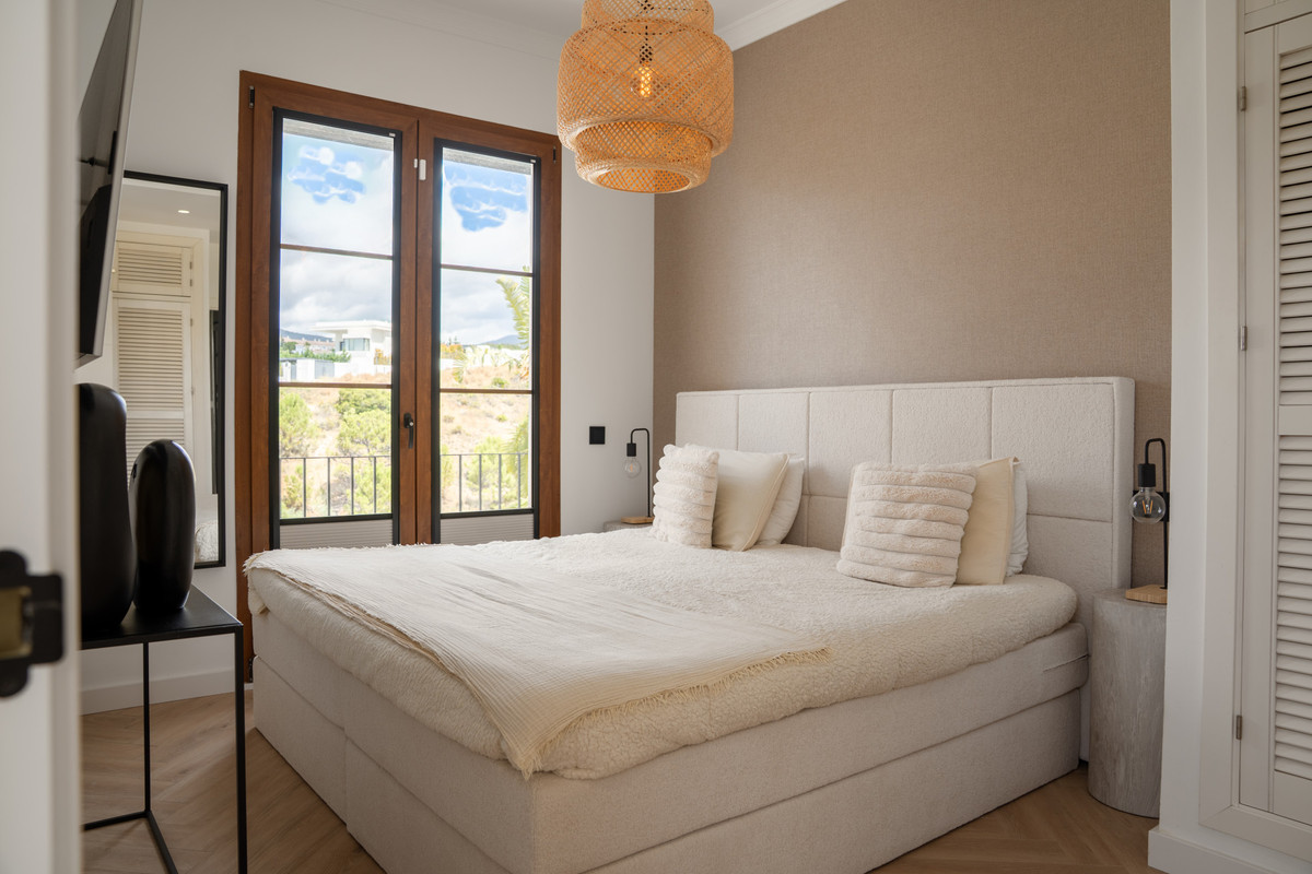 Huis te koop in Estepona | 4 slaapkamers H5390143