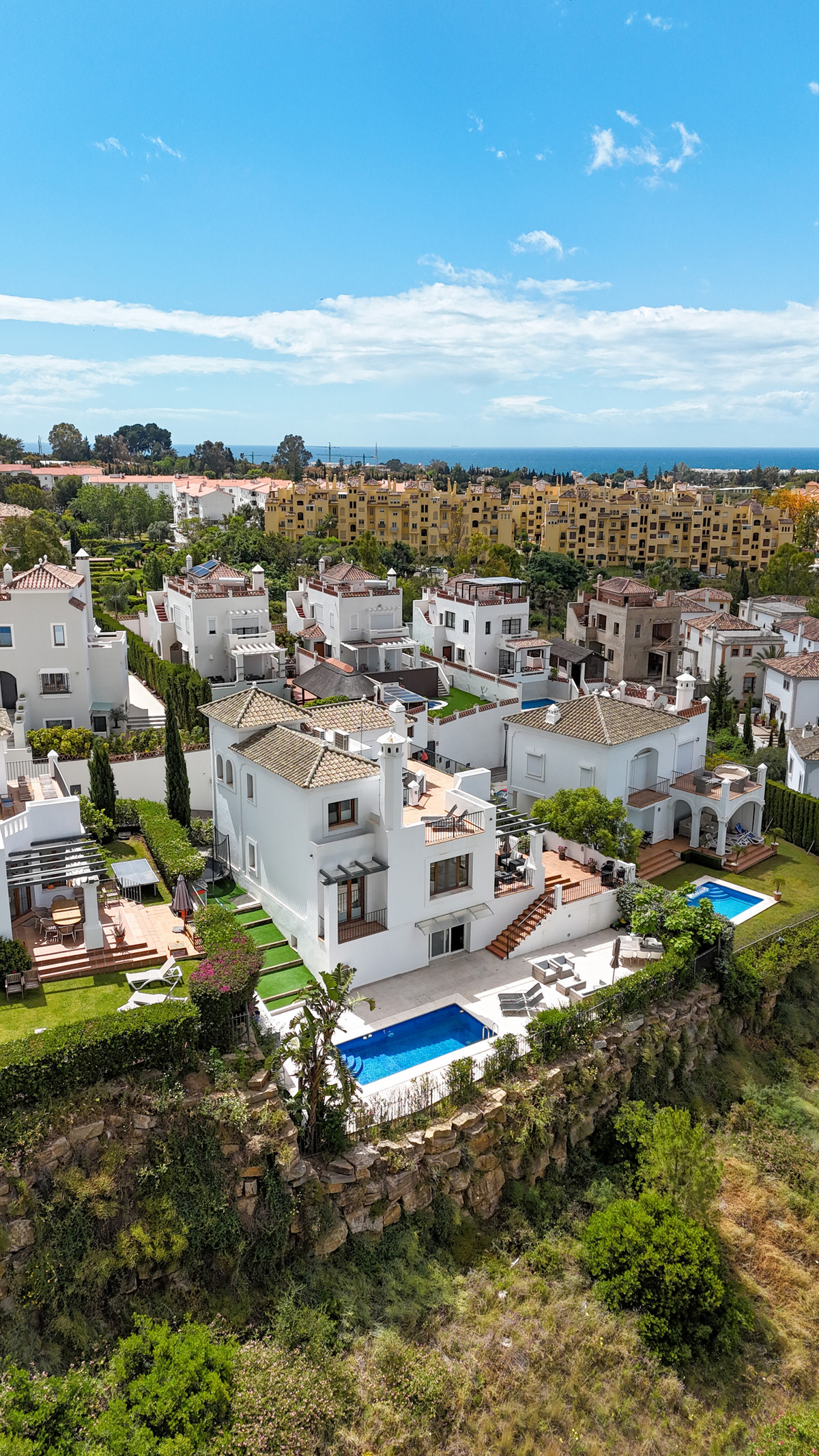 Huis te koop in Estepona | 4 slaapkamers H5390143