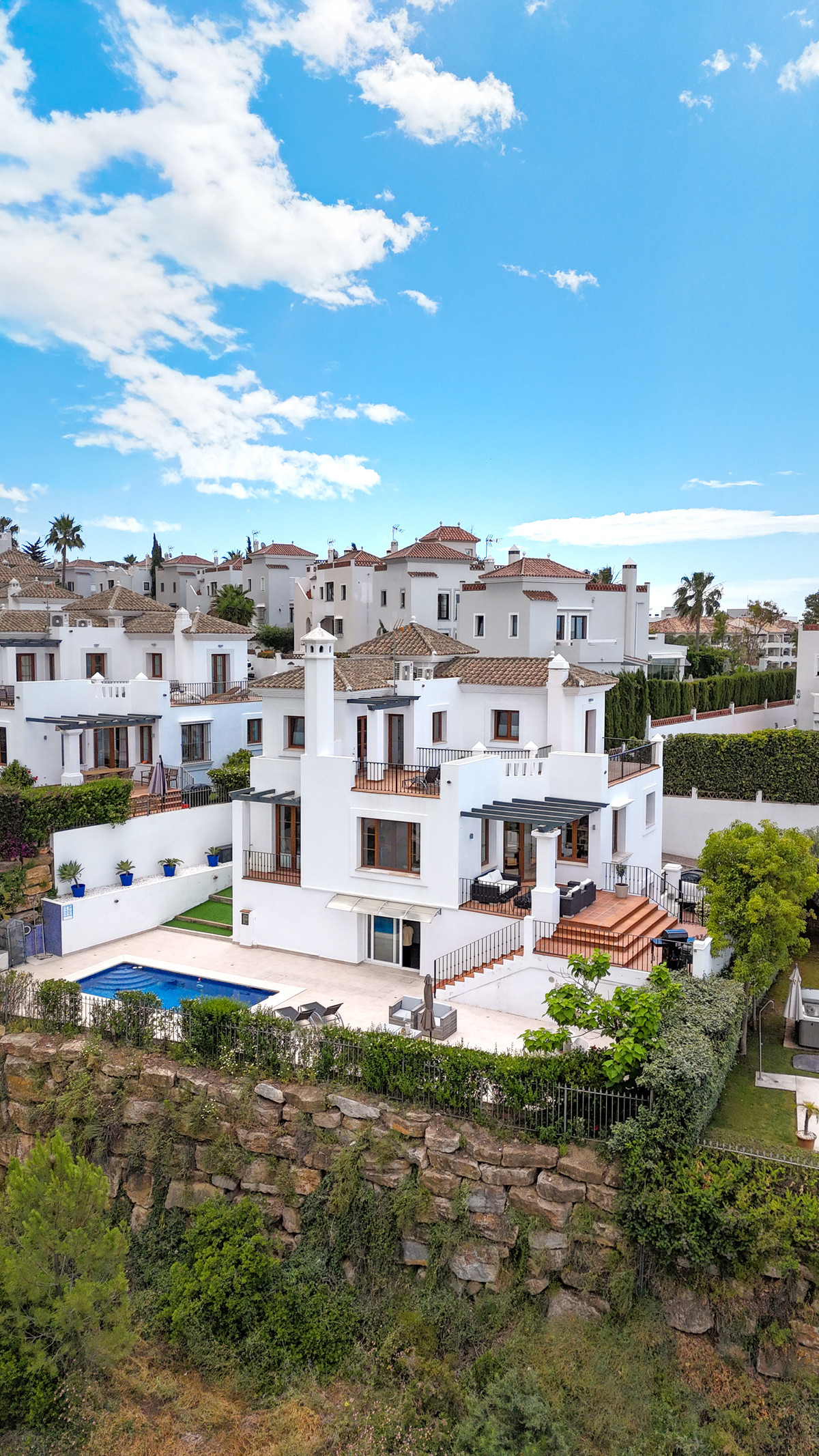 Huis te koop in Estepona | 4 slaapkamers H5390143