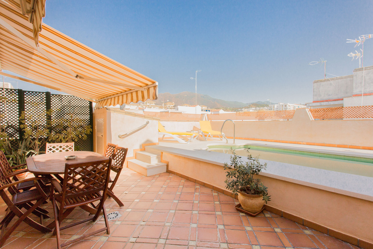 Appartement te koop in Estepona | 7 slaapkamers H5392306