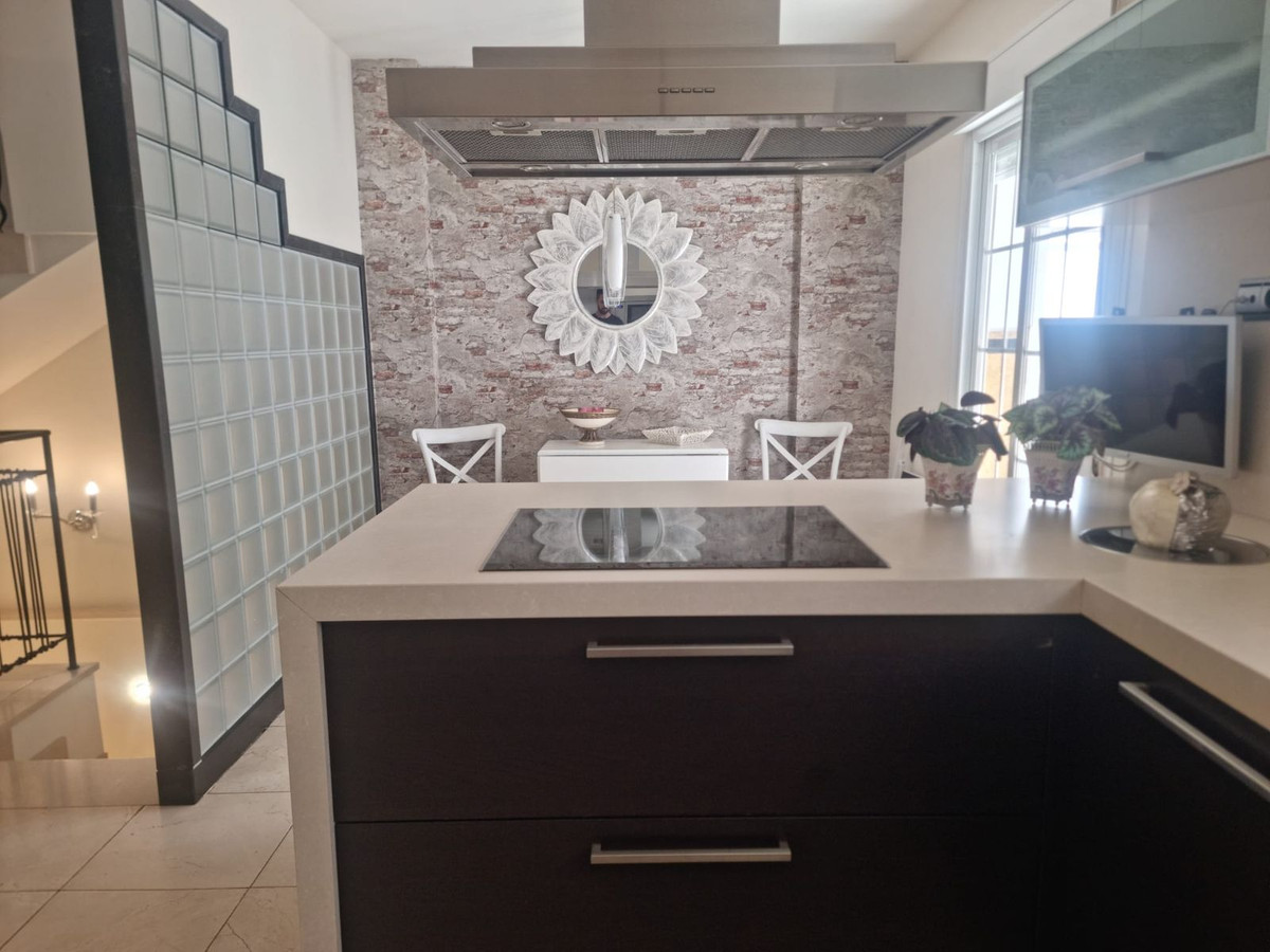 Appartement te koop in Estepona | 5 slaapkamers H5395000