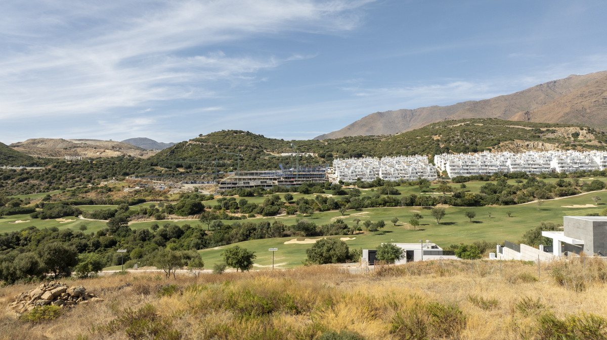 Appartement te koop in Estepona | 0 slaapkamers H5395777