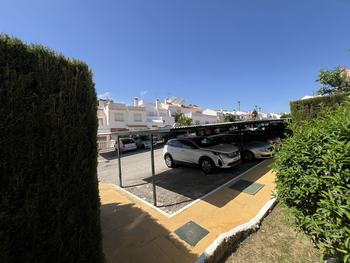Huis te koop in Estepona | 4 slaapkamers H5395972