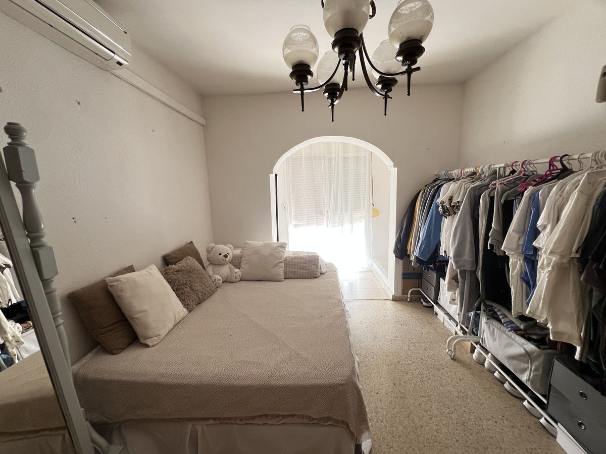 Huis te koop in Estepona | 4 slaapkamers H5395972