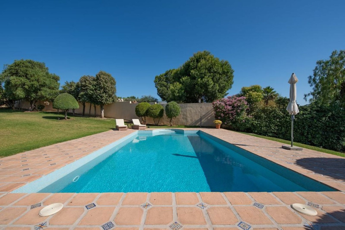 Huis te koop in Estepona | 4 slaapkamers H5398465