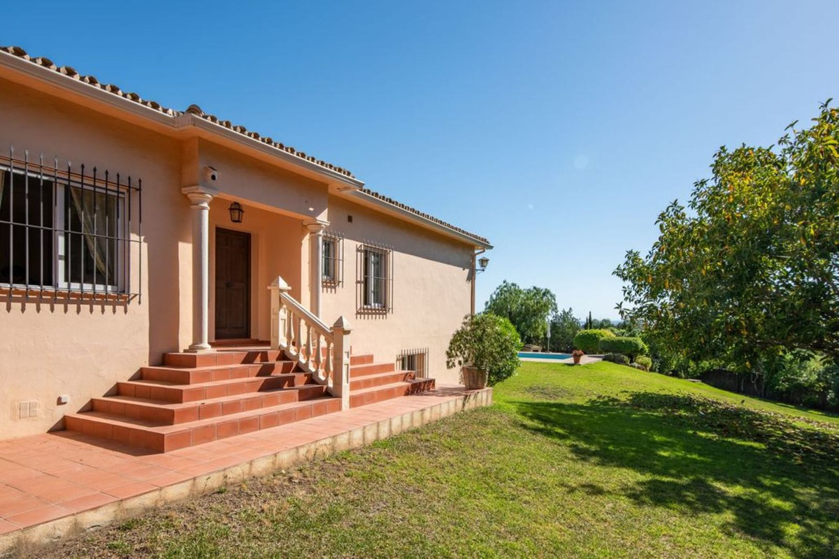 Huis te koop in Estepona | 4 slaapkamers H5398465