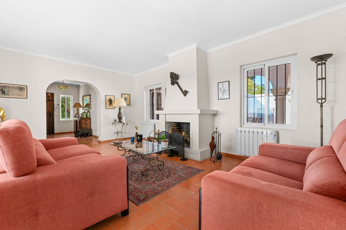 Huis te koop in Estepona | 4 slaapkamers H5398465
