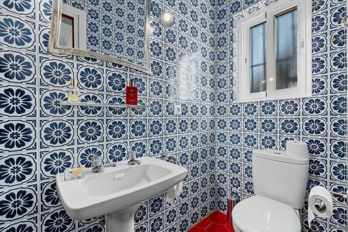 Huis te koop in Estepona | 4 slaapkamers H5398465