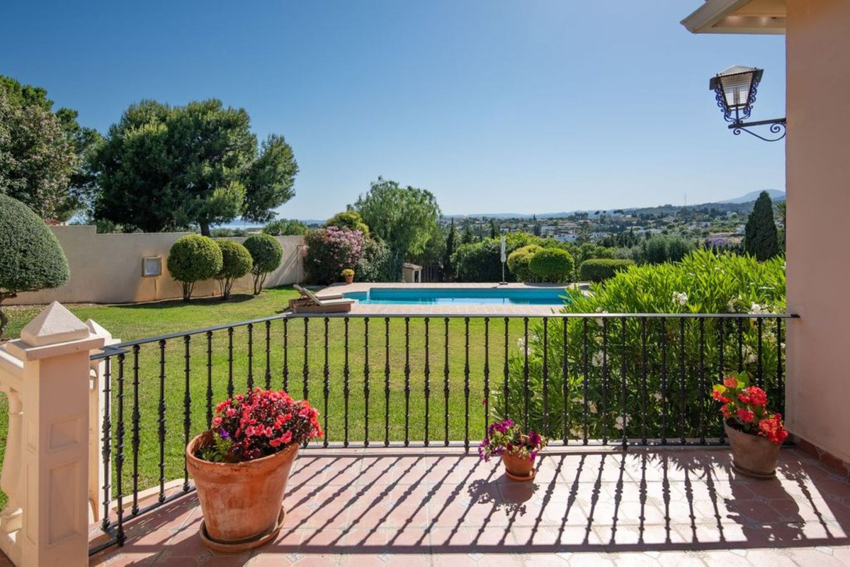 Huis te koop in Estepona | 4 slaapkamers H5398465
