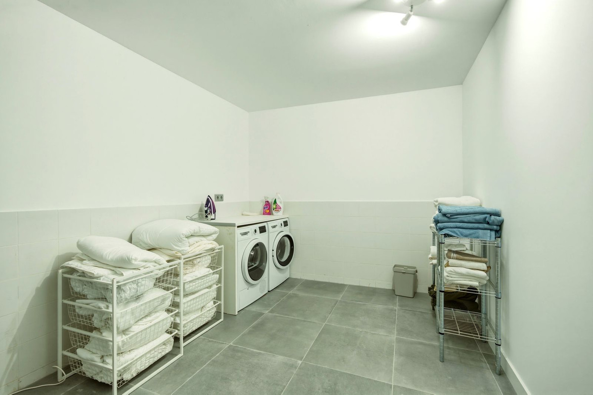 Huis te koop in Estepona | 3 slaapkamers H5399815