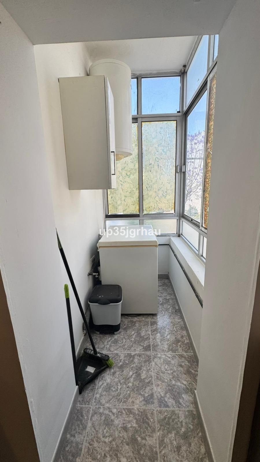 Appartement te koop in Estepona | 3 slaapkamers H5400094
