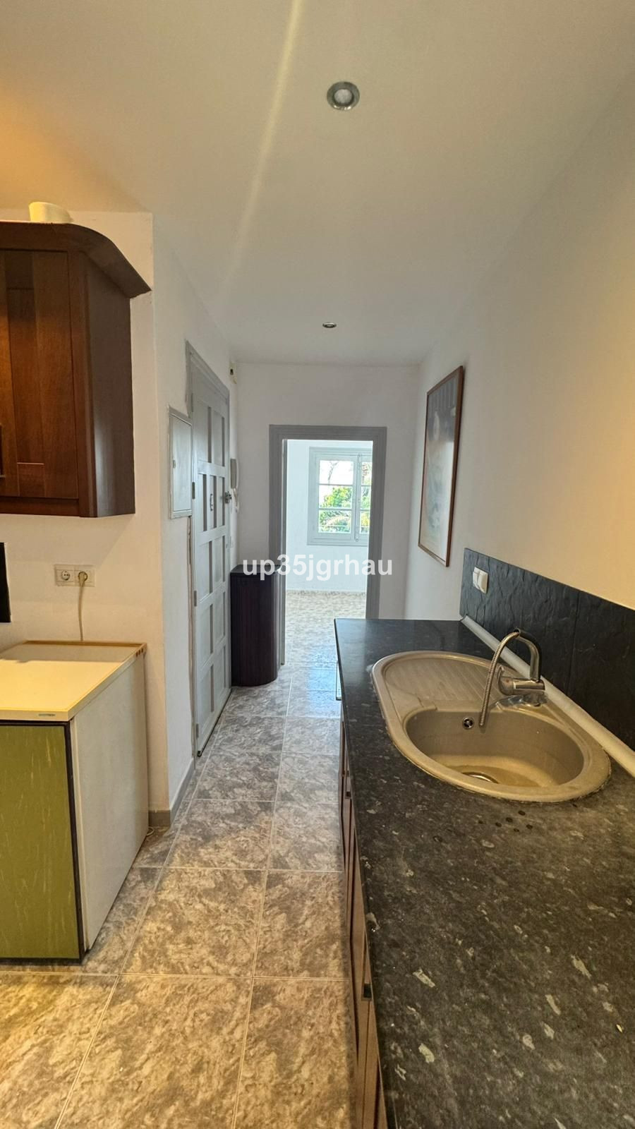Appartement te koop in Estepona | 3 slaapkamers H5400094