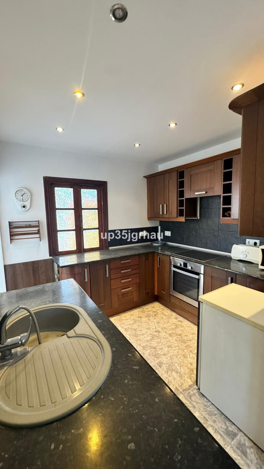 Appartement te koop in Estepona | 3 slaapkamers H5400094
