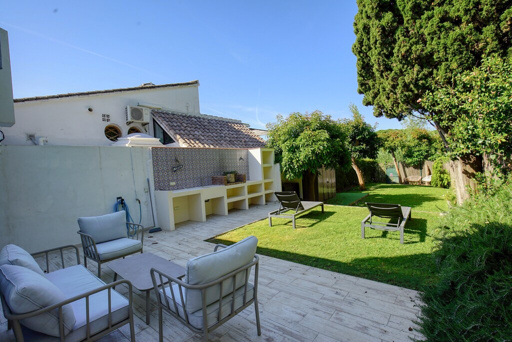 Huis te koop in Estepona | 2 slaapkamers H5400682