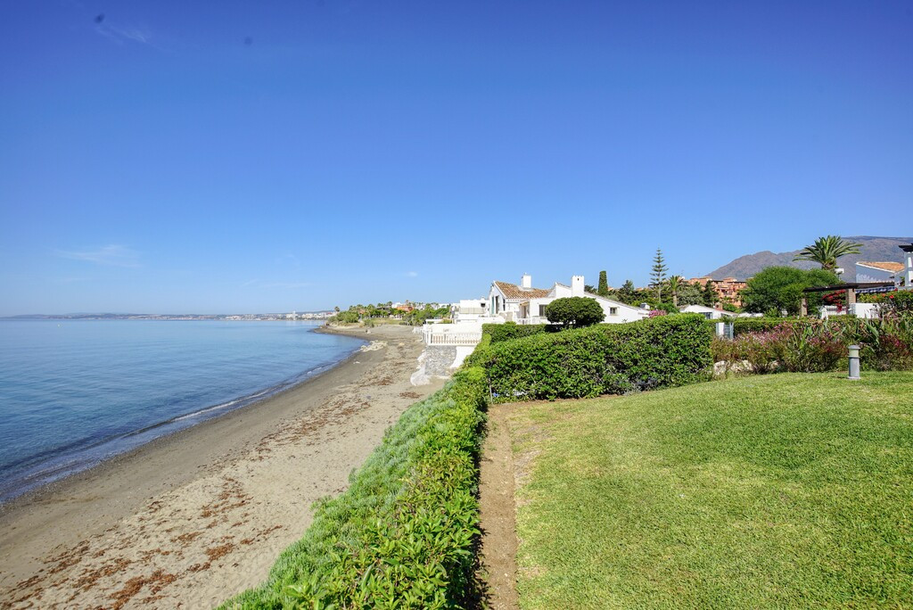 Huis te koop in Estepona | 2 slaapkamers H5400682