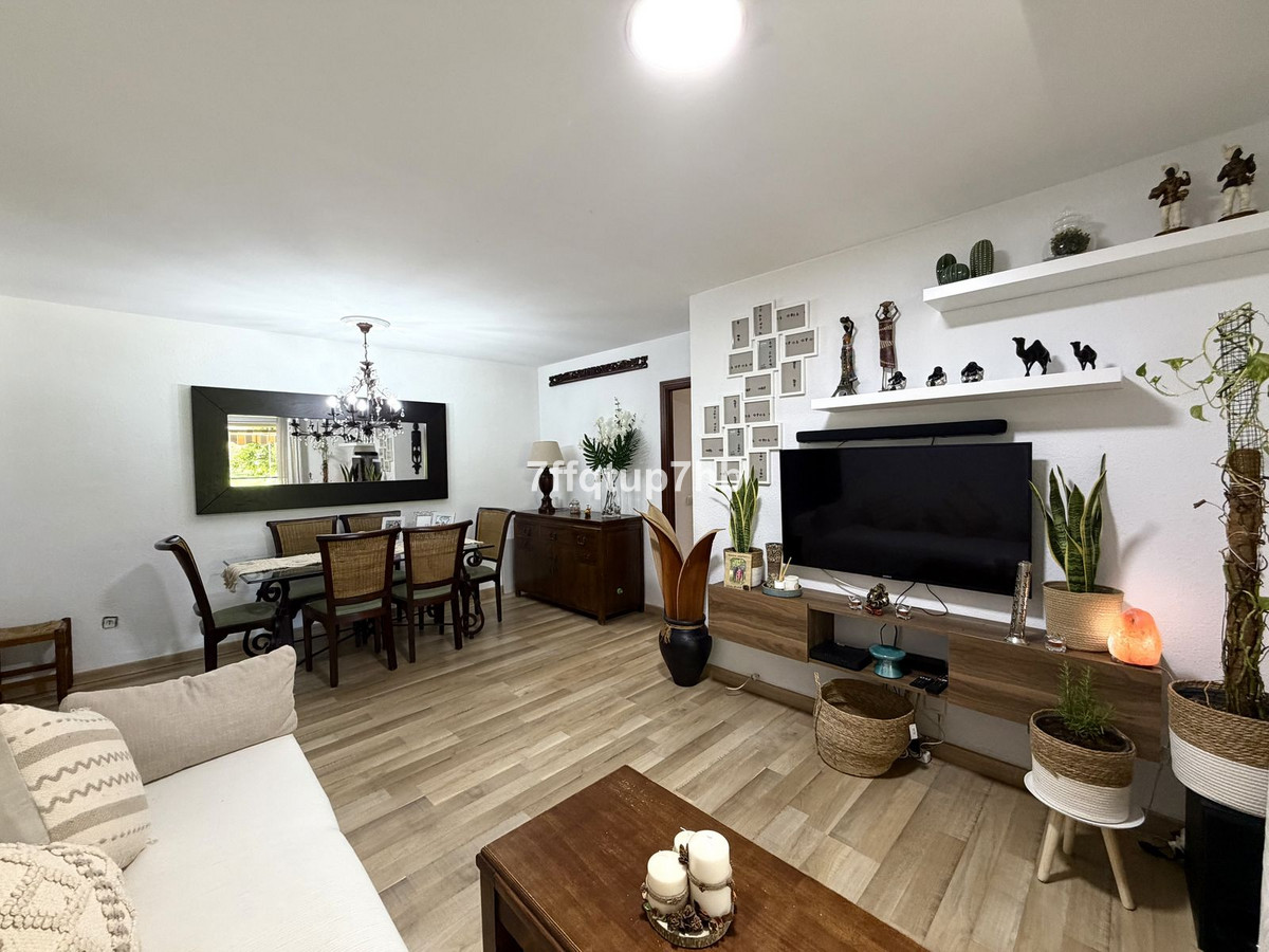 Appartement te koop in Estepona | 4 slaapkamers H5401018