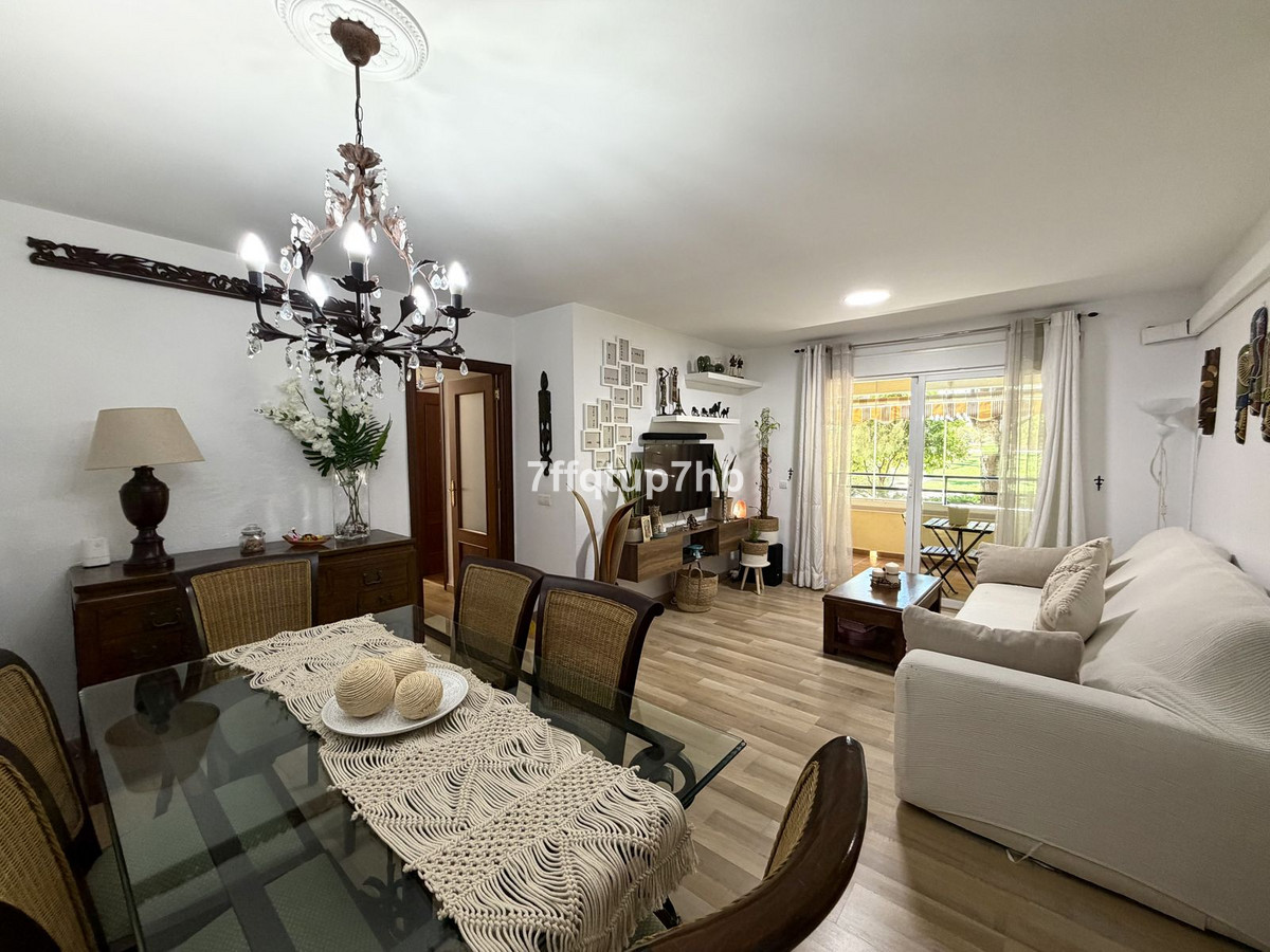 Appartement te koop in Estepona | 4 slaapkamers H5401018