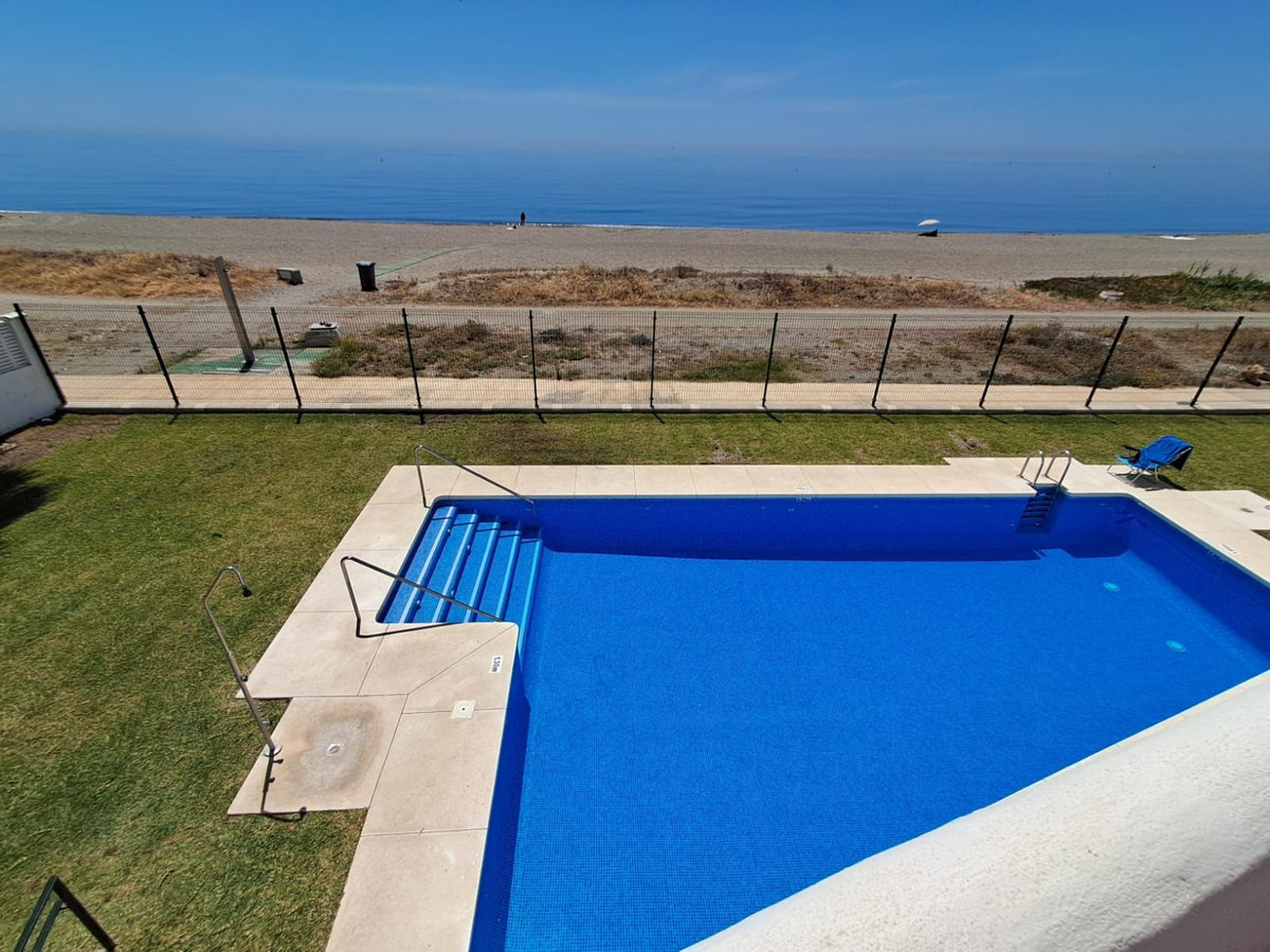 Huis te koop in Estepona | 3 slaapkamers H5401258