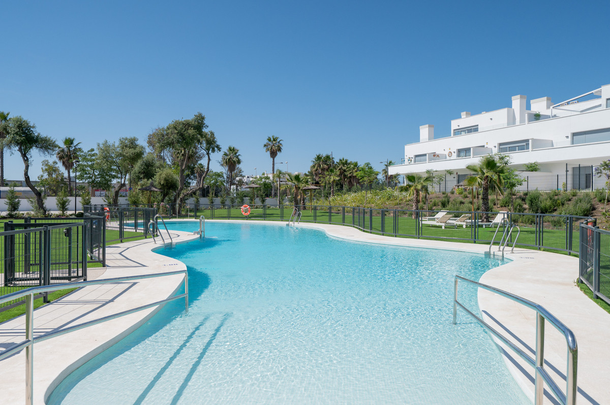 Huis te koop in Estepona | 2 slaapkamers H5401633