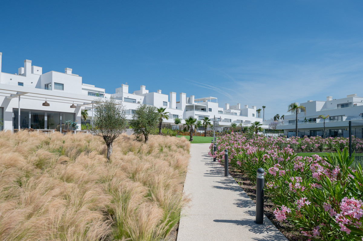 Huis te koop in Estepona | 2 slaapkamers H5401633