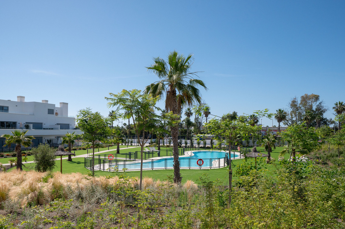 Huis te koop in Estepona | 2 slaapkamers H5401633