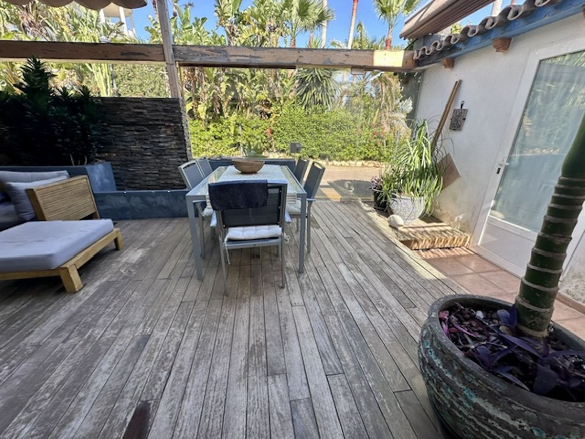 Huis te koop in Estepona | 3 slaapkamers H5401828