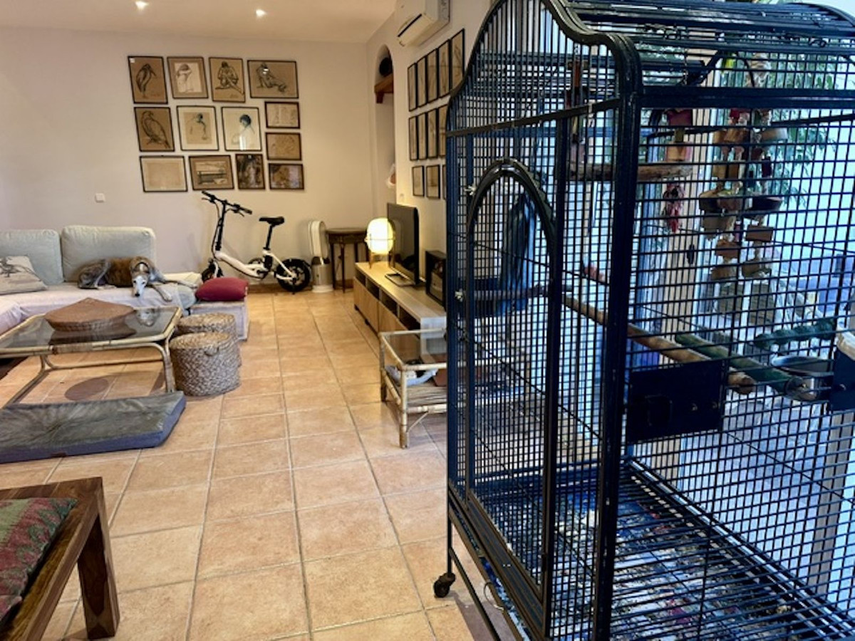 Huis te koop in Estepona | 3 slaapkamers H5401828
