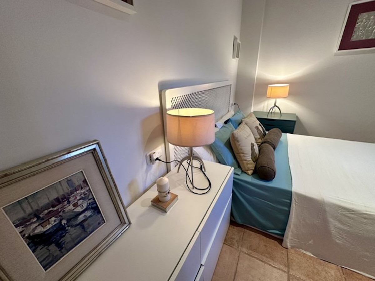 Huis te koop in Estepona | 3 slaapkamers H5401828