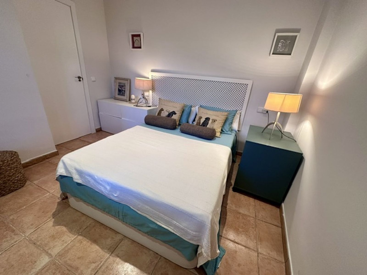 Huis te koop in Estepona | 3 slaapkamers H5401828