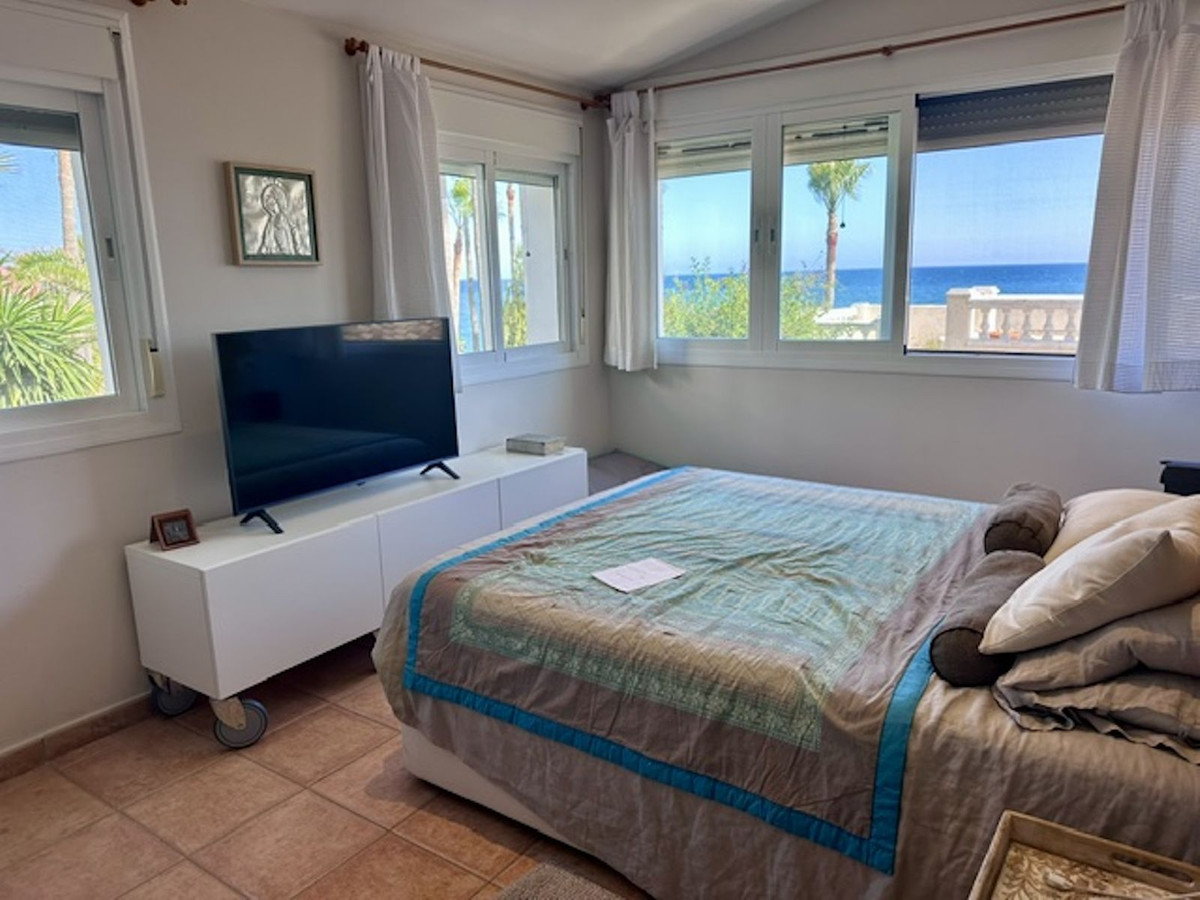 Huis te koop in Estepona | 3 slaapkamers H5401828