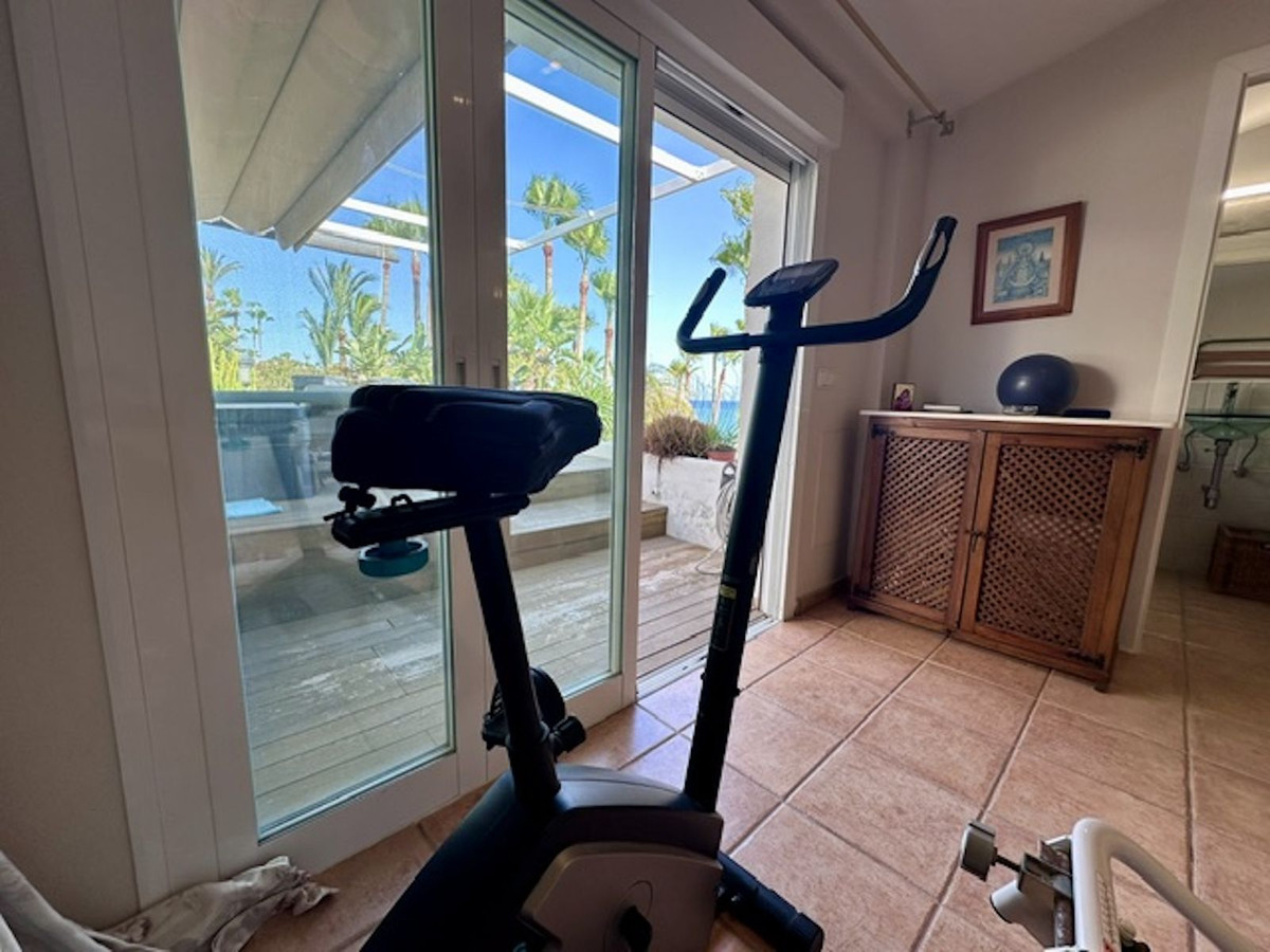 Huis te koop in Estepona | 3 slaapkamers H5401828