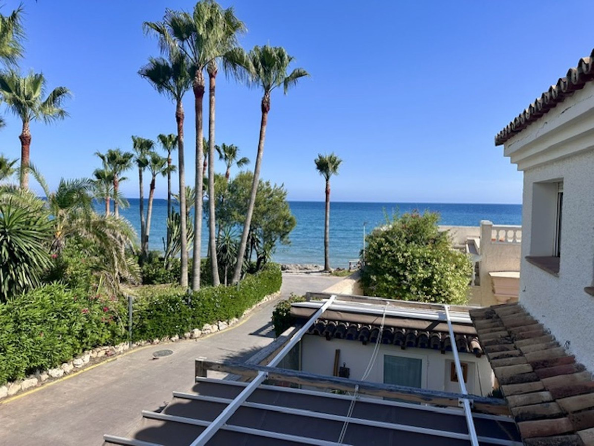 Huis te koop in Estepona | 3 slaapkamers H5401828