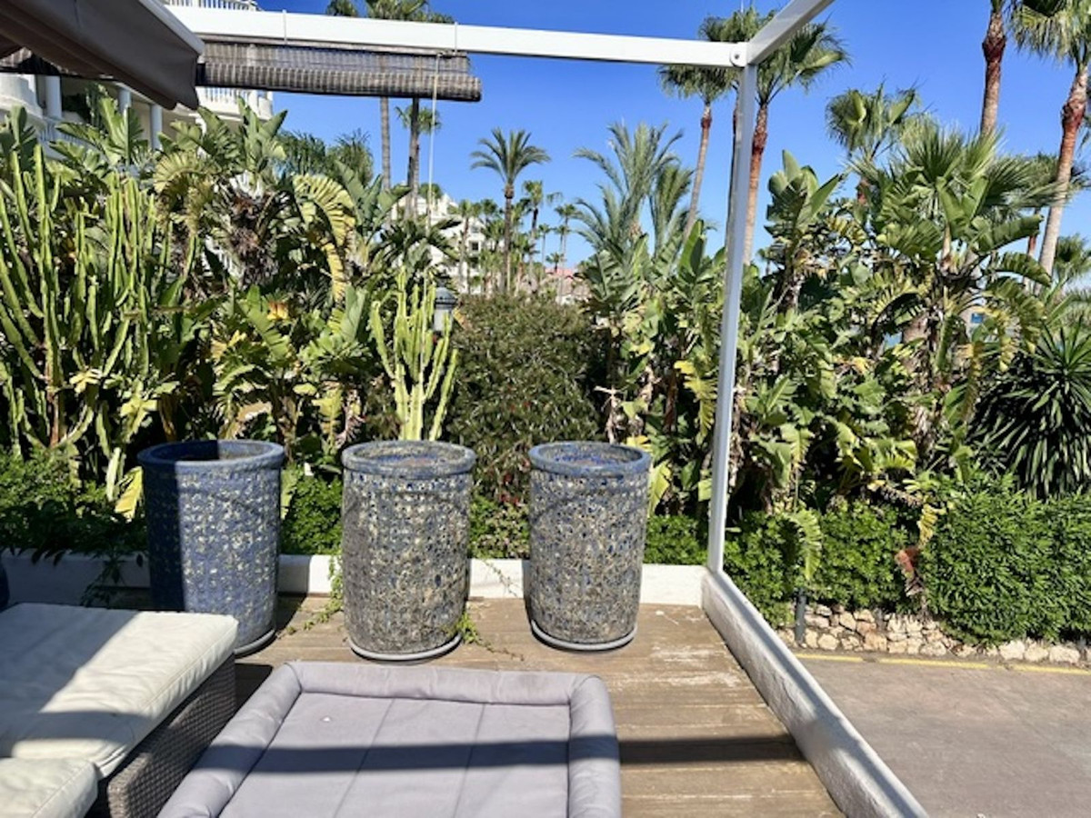 Huis te koop in Estepona | 3 slaapkamers H5401828