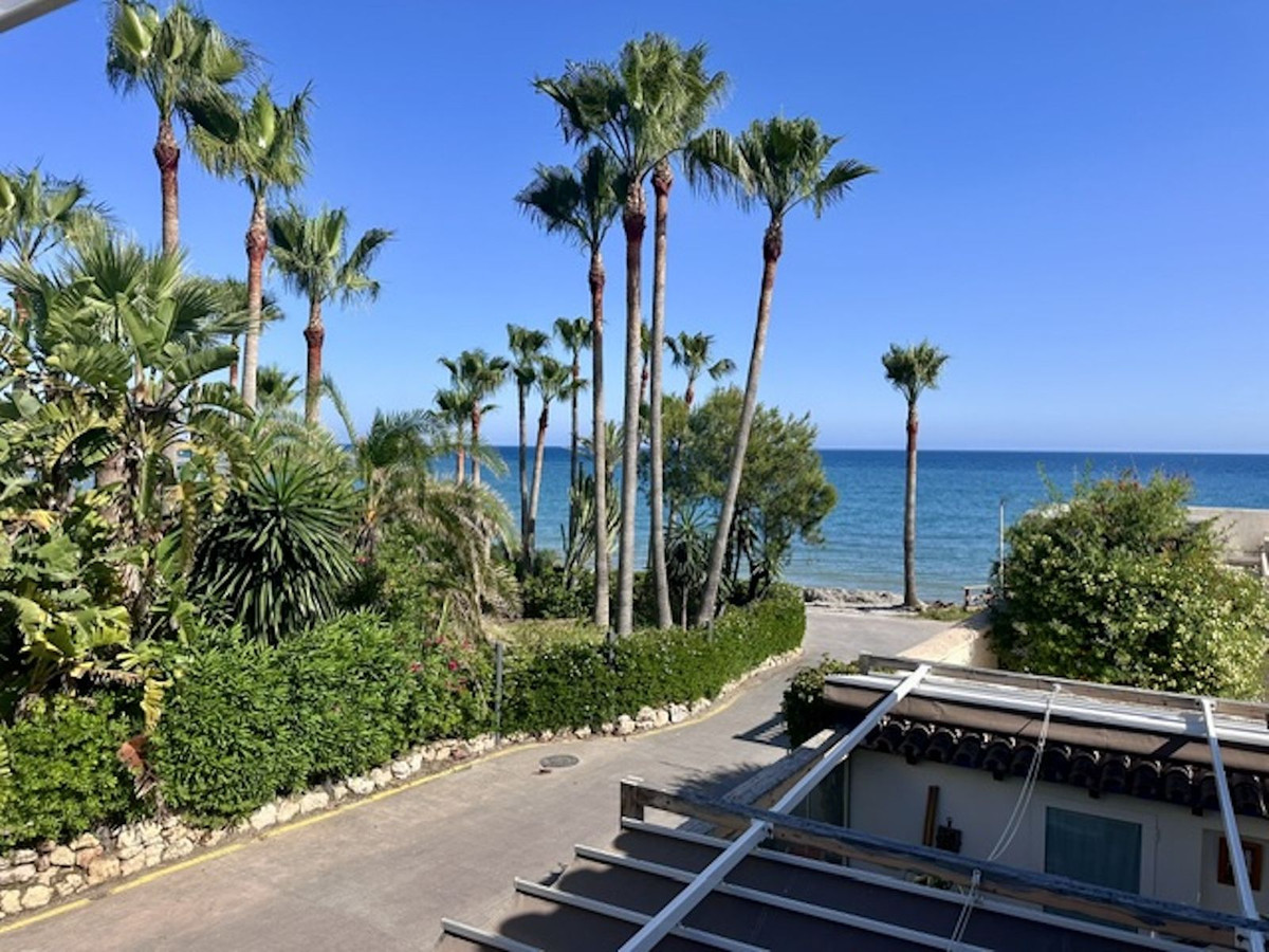 Huis te koop in Estepona | 3 slaapkamers H5401828