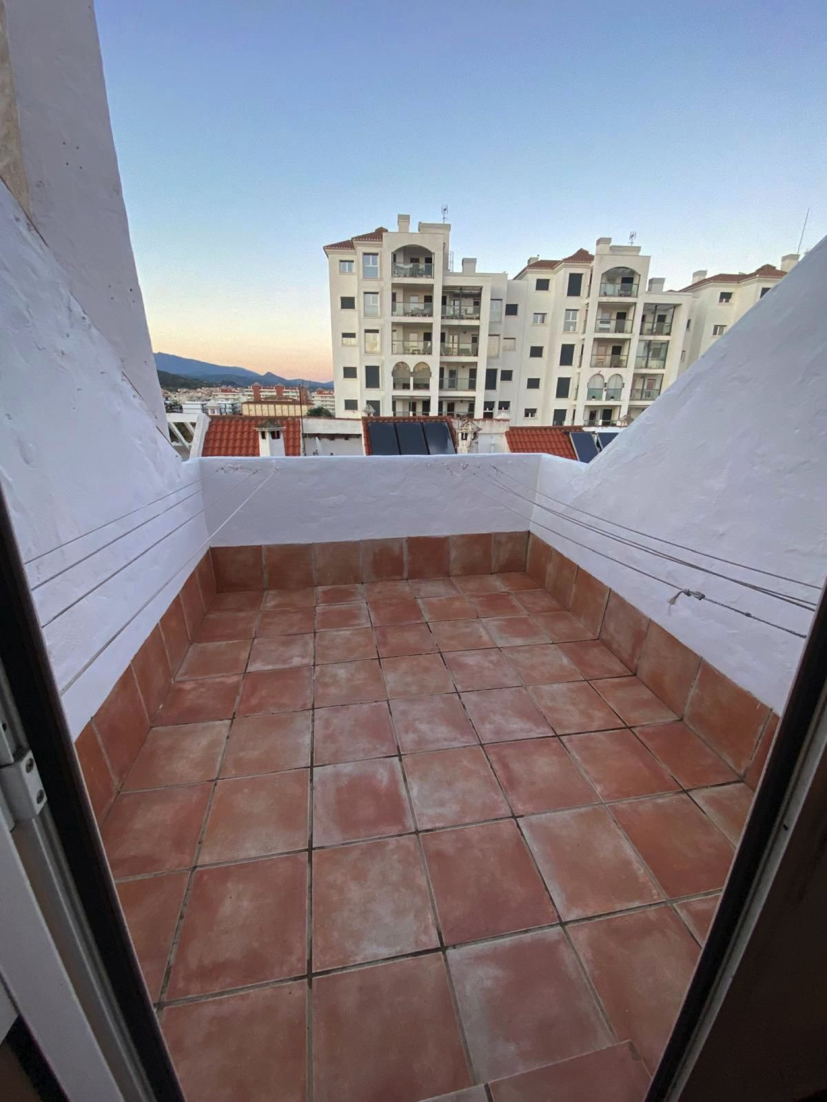 Huis te koop in Estepona | 4 slaapkamers H5402257