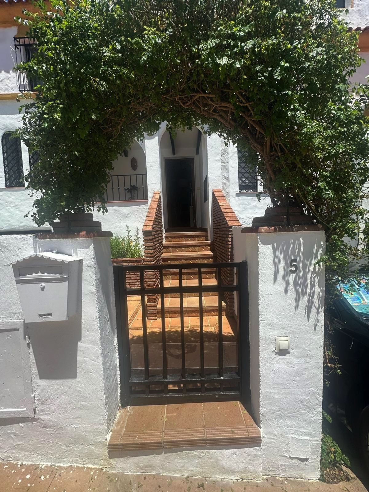 Huis te koop in Estepona | 4 slaapkamers H5402257