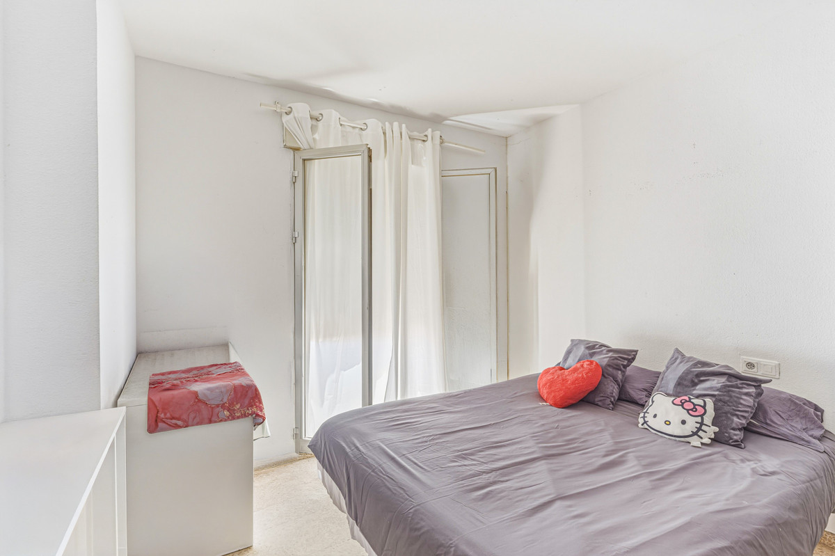 Huis te koop in Estepona | 3 slaapkamers H5402407
